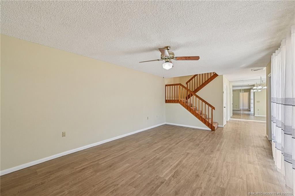 Stuart, Florida 34997, United States, 3 Bedrooms Bedrooms, ,3 BathroomsBathrooms,Residential,Active,233631