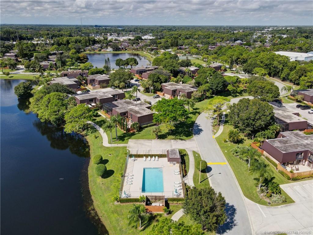 Stuart, Florida 34997, United States, 3 Bedrooms Bedrooms, ,3 BathroomsBathrooms,Residential,Active,233631