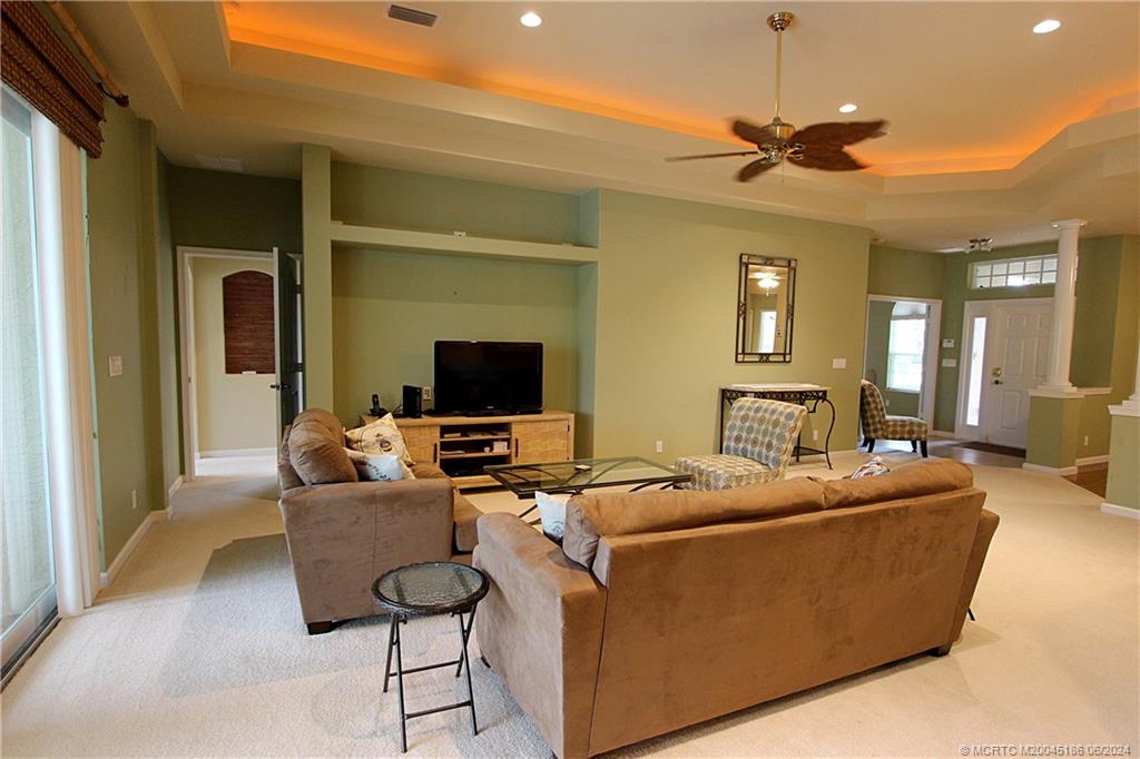 4543 NW Red Maple Drive