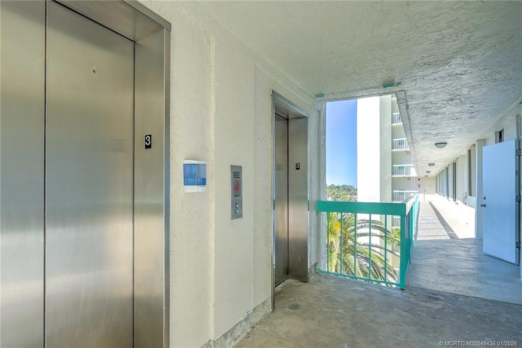 Jensen Beach, Florida 34957, United States, 1 Bedroom Bedrooms, ,2 BathroomsBathrooms,Residential,Active,20728