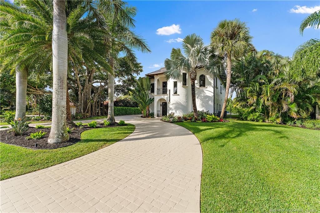 Photo of 15 Middle Road, Sewalls Point, FL 34996 (MLS # M20041671)