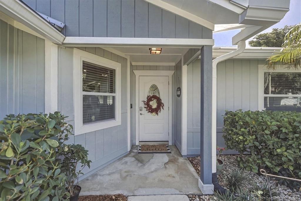 Photo of 6703 SE Raintree Avenue, Stuart, FL 34997 (MLS # M20056288)