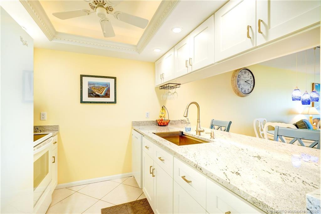 Stuart, Florida 34996, United States, 2 Bedrooms Bedrooms, ,2 BathroomsBathrooms,Residential,Active,83730