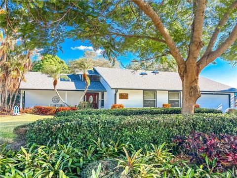 Photo of 2981 NE Heather Court, Jensen Beach, FL 34957 (MLS # M20053243)