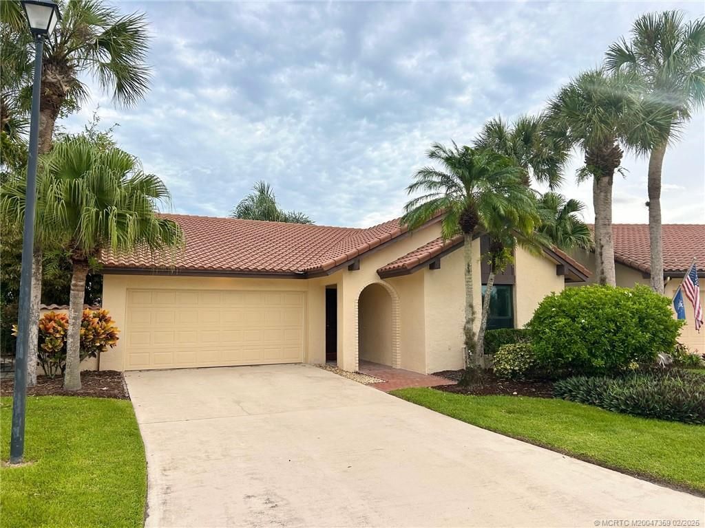 Photo of 3481 SW Bobalink Way, Palm City, FL 34990 (MLS # M20047359)