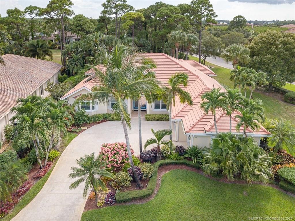 Photo of 84 SW Hatteras Court, Palm City, FL 34990 (MLS # M20040862)