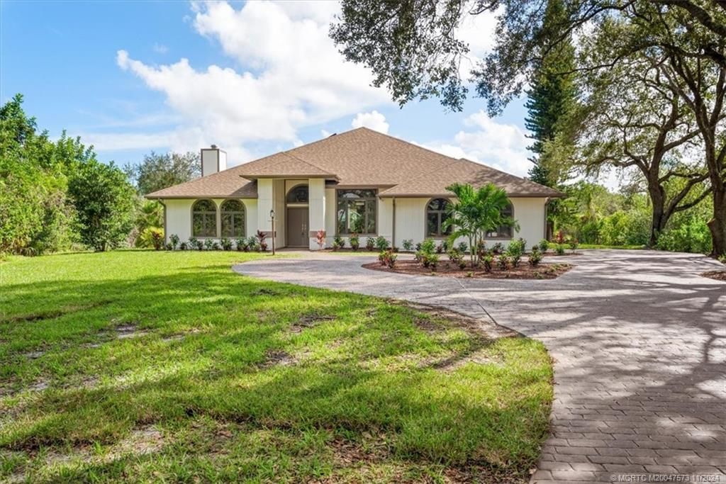 Photo of 4432 SW Branch Terrace W, Palm City, FL 34990 (MLS # M20047573)