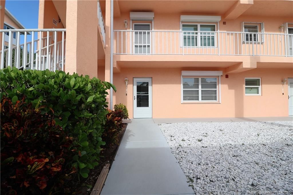 Photo of 2950 SE Ocean Boulevard #101, Stuart, FL 34996 (MLS # M20050251)