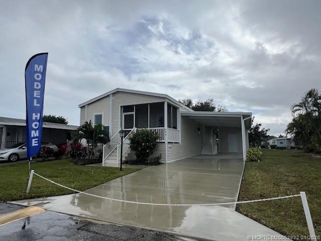 Photo of 644 Sun Ray Court, Boynton Beach, FL 33436 (MLS # M20053932)