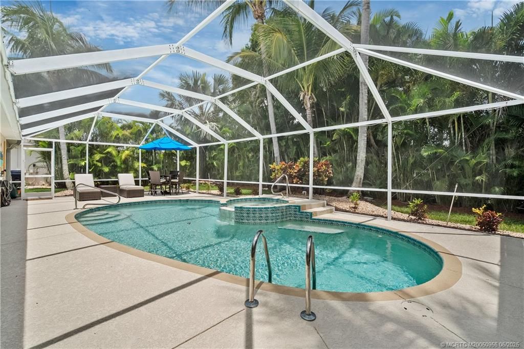 Photo of 409 NW Dewburry Terrace, Jensen Beach, FL 34957 (MLS # M20050956)