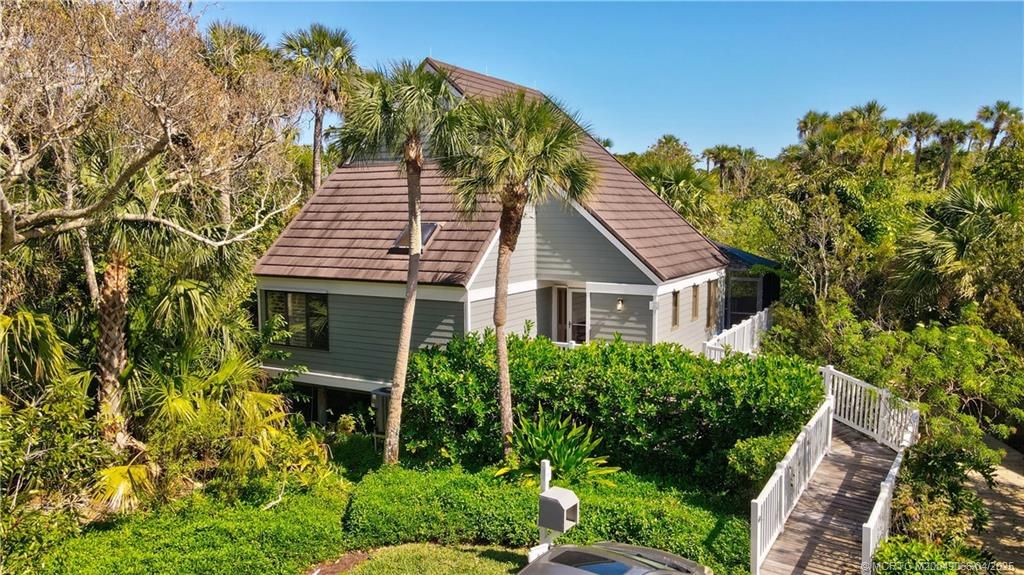 Photo of 7800 SE Little Harbor Drive #B1, Hobe Sound, FL 33455 (MLS # M20049066)