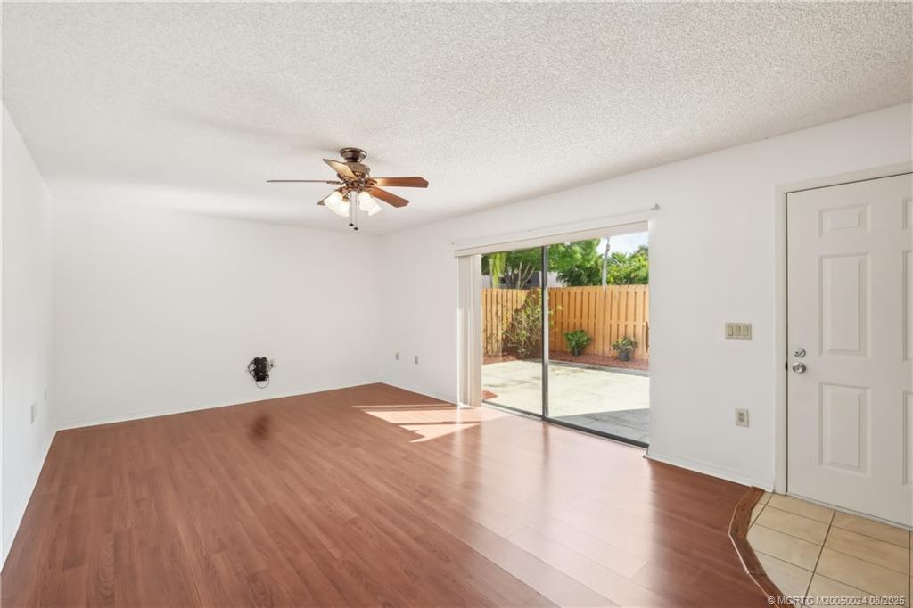 Stuart, Florida 34997, United States, 2 Bedrooms Bedrooms, ,3 BathroomsBathrooms,Residential,Active,103651