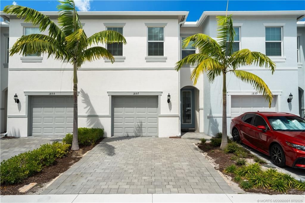 Photo of 1857 SE Tarni Way, Stuart, FL 34996 (MLS # M20050001)