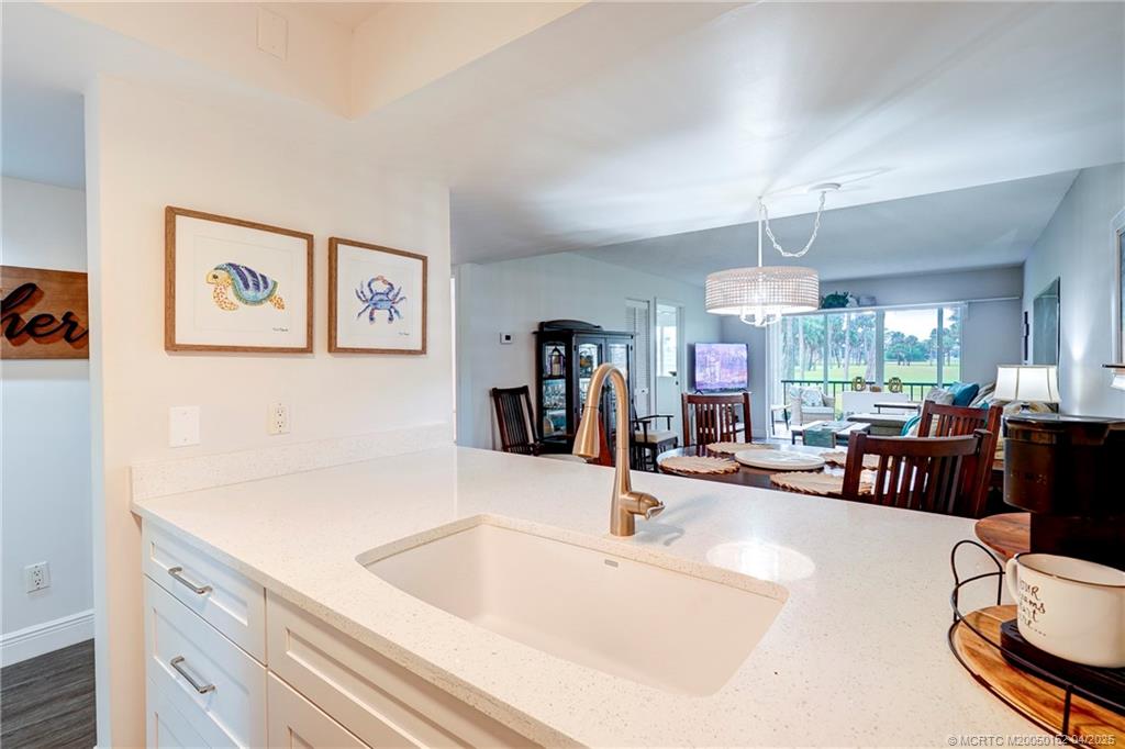 Stuart, Florida 34996, United States, 2 Bedrooms Bedrooms, ,2 BathroomsBathrooms,Residential,Active,108355
