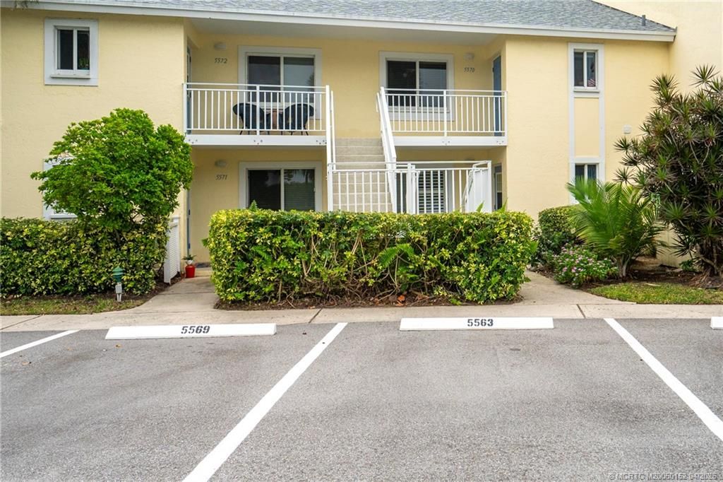 Photo of 5563 NE Gulfstream Way, Stuart, FL 34996 (MLS # M20050152)