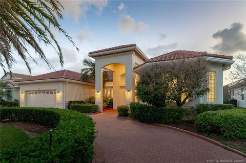 Photo of 2216 SE Stonehaven Road, Port Saint Lucie, FL 34952 (MLS # M20055331)