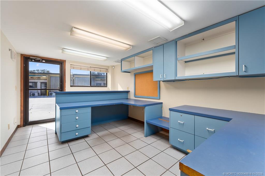 Stuart, Florida 34994, United States, ,1 BathroomBathrooms,Residential,Active,18169