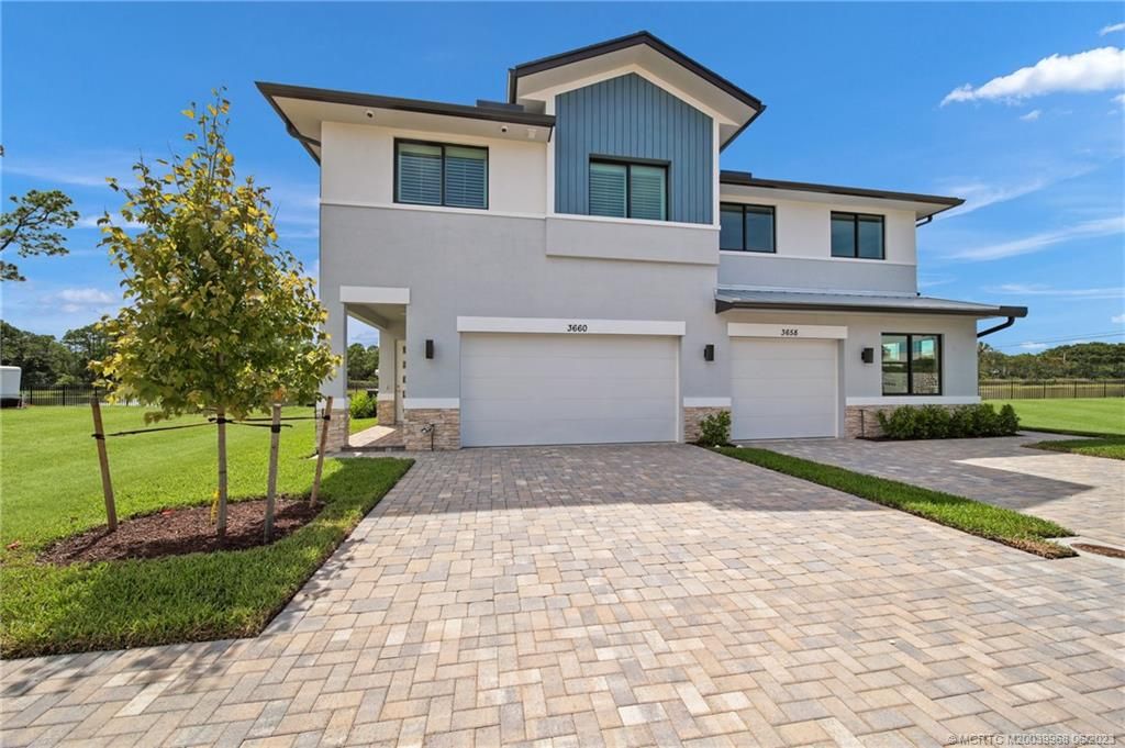 Photo of 3661 SW Magnolia Ridge Lane #LOT 23, Palm City, FL 34990 (MLS # M20039968)