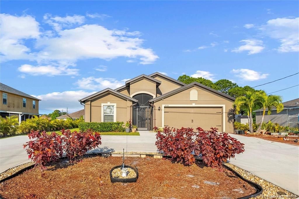 Photo of 3718 SW Savona Boulevard, Port Saint Lucie, FL 34953 (MLS # M20044905)