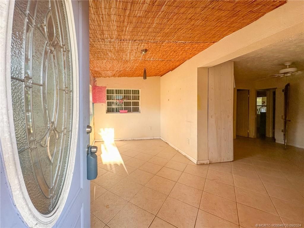 Photo of 988 SW 34th Terrace, Palm City, FL 34990 (MLS # M20046733)