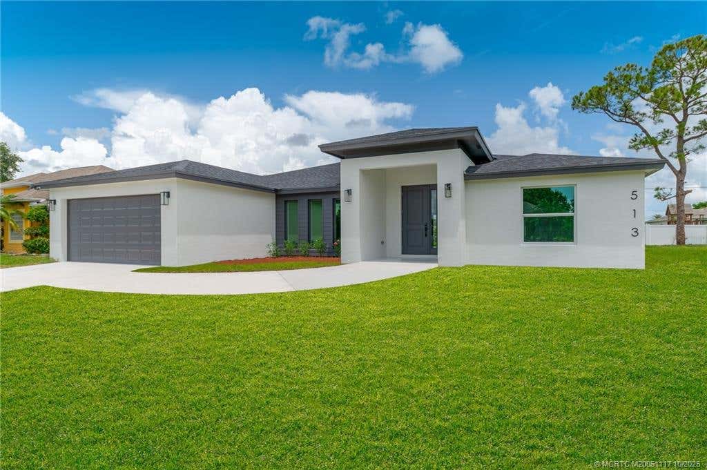 Photo of 513 SW Nautical Avenue, Port Saint Lucie, FL 34984 (MLS # M20051117)
