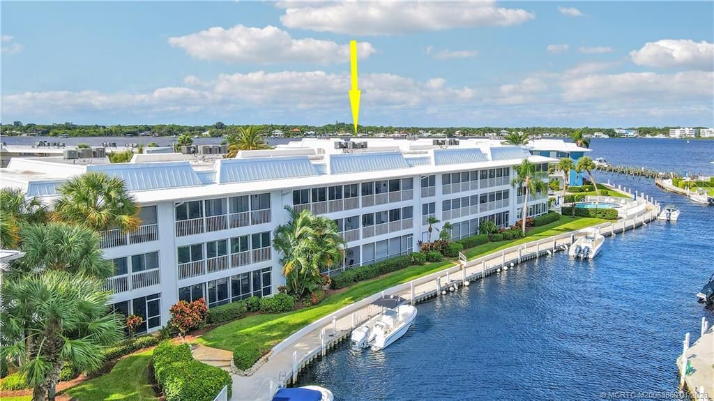 Photo of 1866 SW Palm City Road #202, Stuart, FL 34994 (MLS # M20053860)