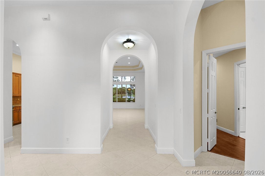 9400 Briarcliff Trace