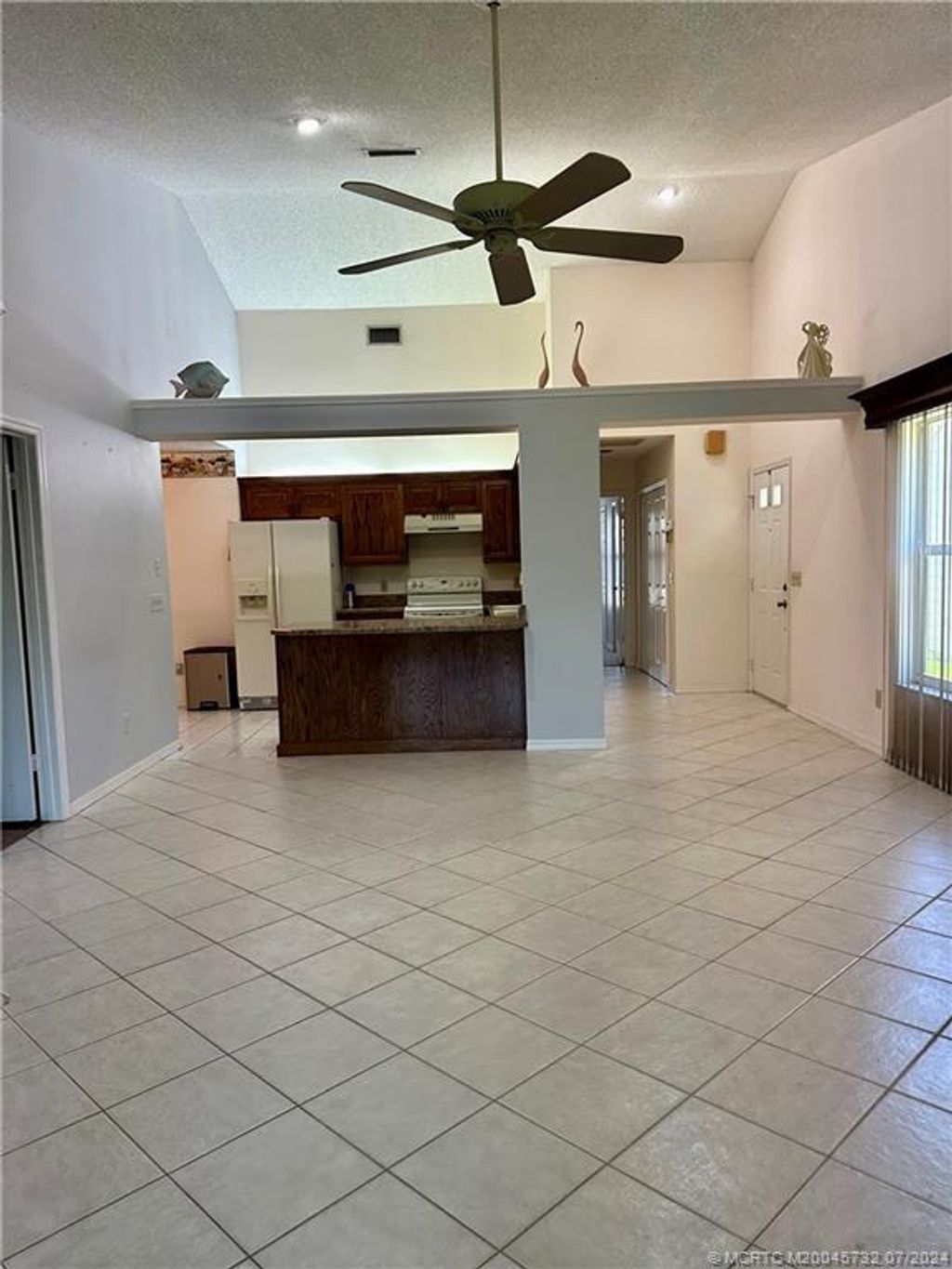 Photo of 2543 SE Tropical East Circle, Port Saint Lucie, FL 34952 (MLS # M20045732)
