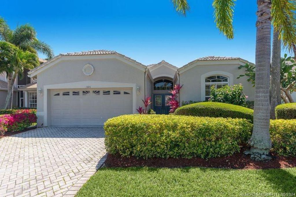 Photo of 1626 SE Shelburnie Way, Port Saint Lucie, FL 34952 (MLS # M20044171)