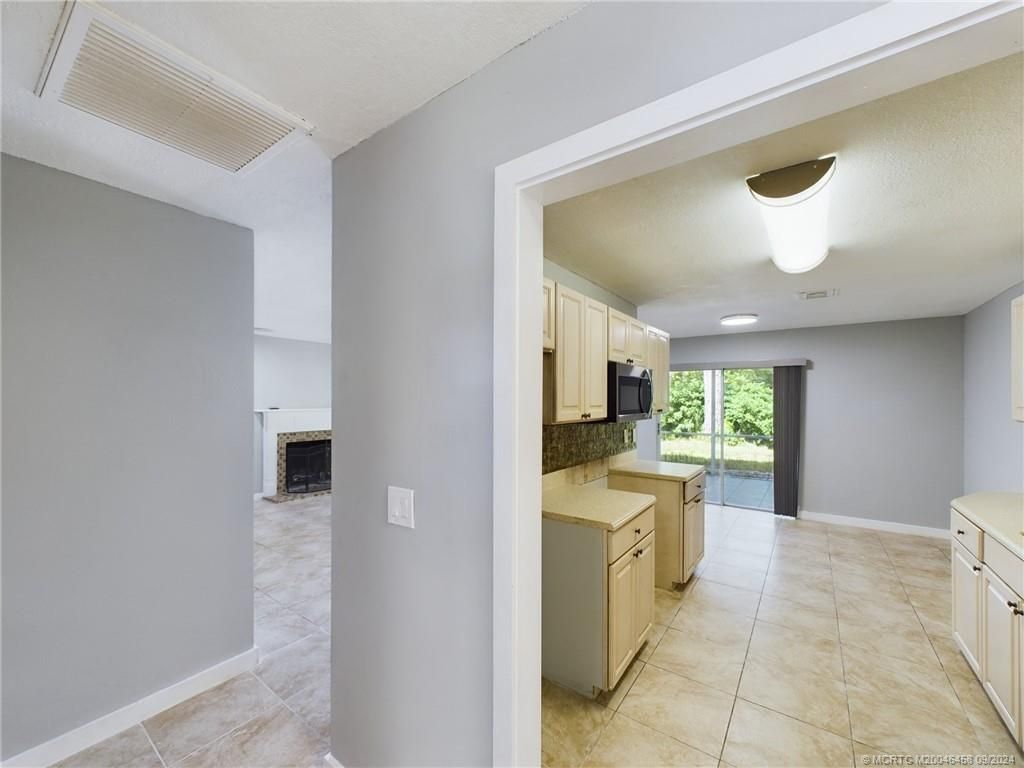 Photo of 256 Poinciana Street, Sebastian, FL 32958 (MLS # M20046458)