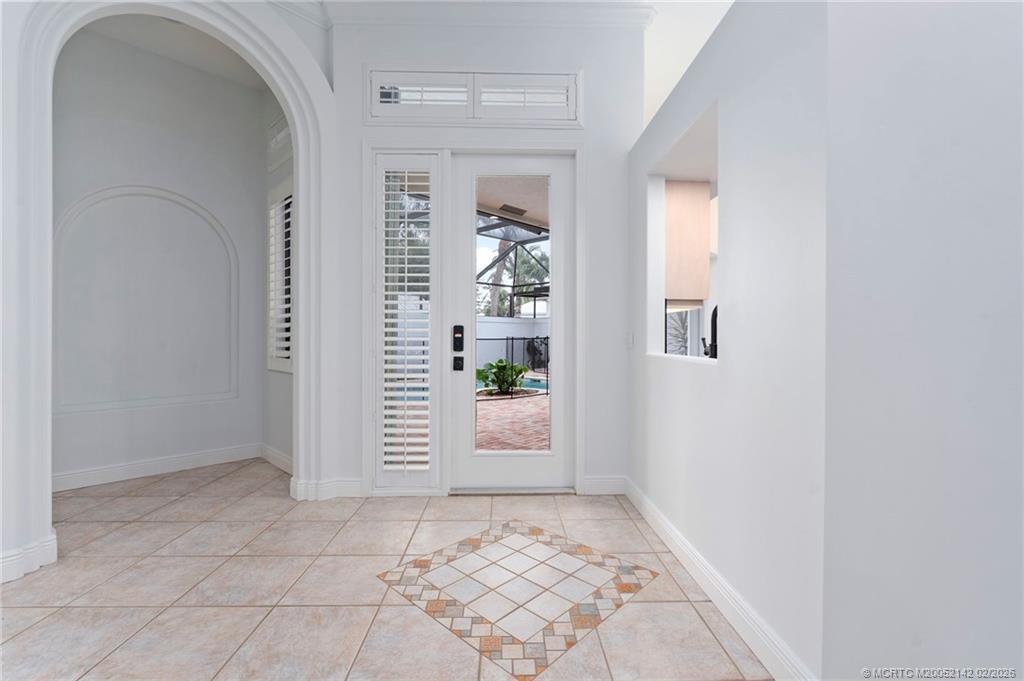 2694 NE Sewalls Landing Way