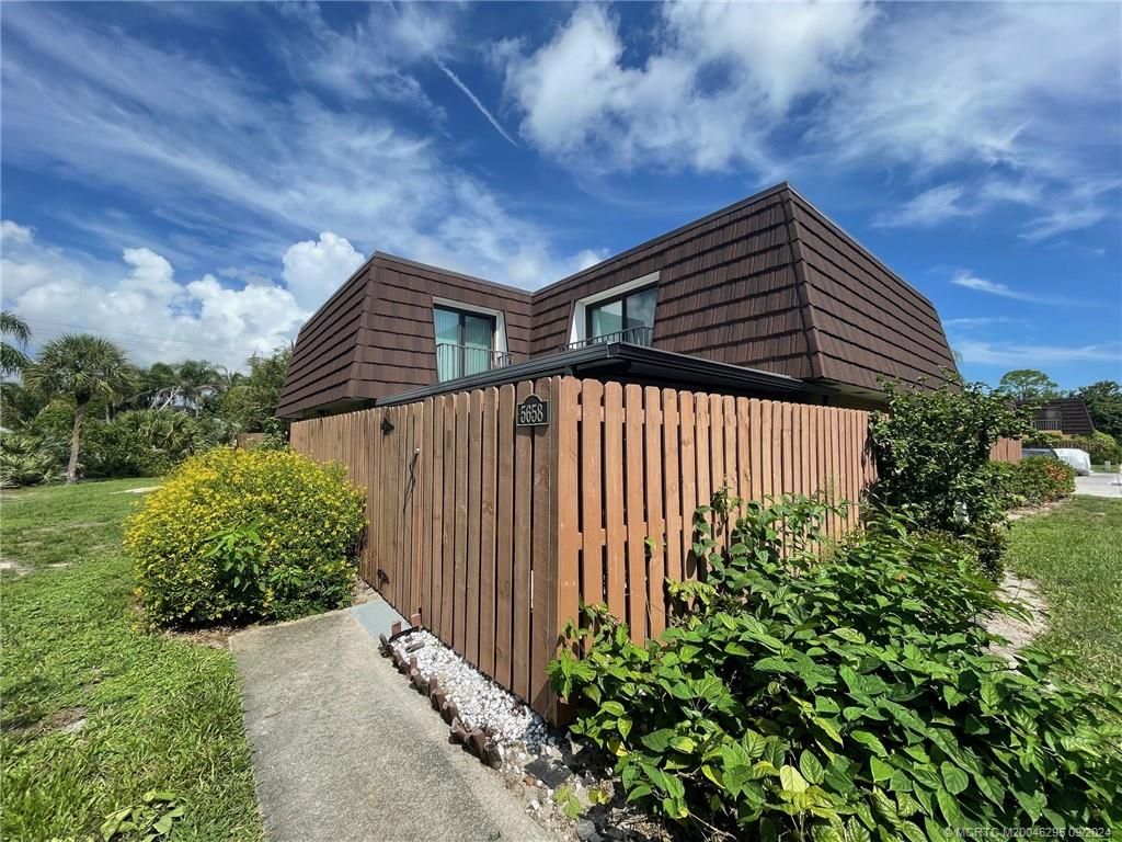 Photo of 5658 SE Riverboat Drive, Stuart, FL 34997 (MLS # M20046295)