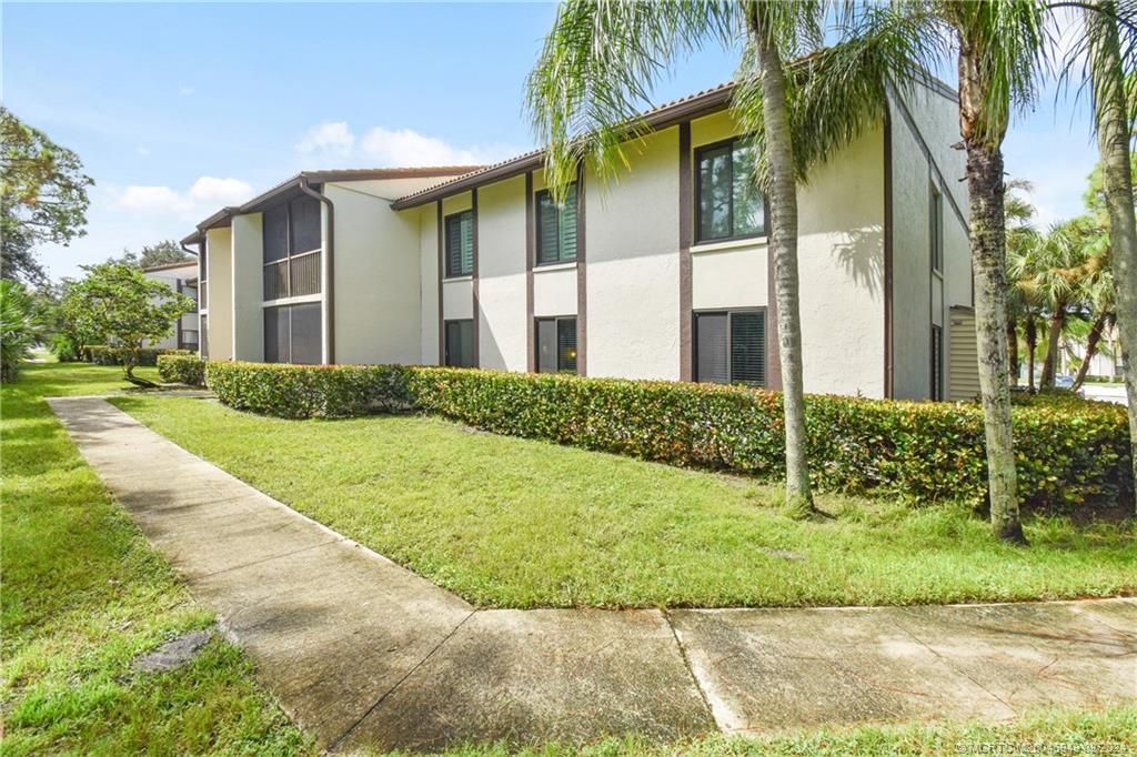 Photo of 1575 SW Silver Pine Way #108E, Palm City, FL 34990 (MLS # M20046949)