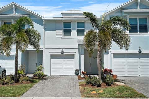 341 SE Halifax Lane,  FL 34994