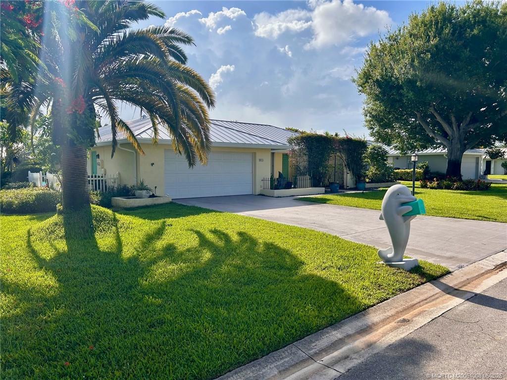 Stuart, Florida 34996, United States, 3 Bedrooms Bedrooms, ,2 BathroomsBathrooms,Residential,Pending,151450