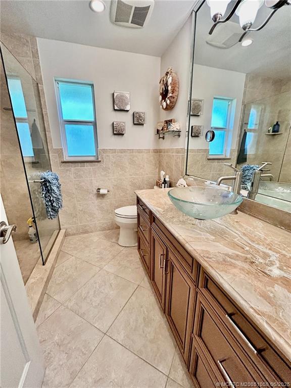 Stuart, Florida 34996, United States, 3 Bedrooms Bedrooms, ,2 BathroomsBathrooms,Residential,Pending,151450