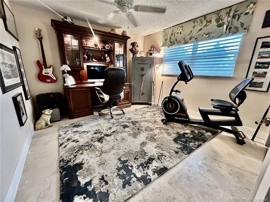 Stuart, Florida 34996, United States, 3 Bedrooms Bedrooms, ,2 BathroomsBathrooms,Residential,Pending,151450