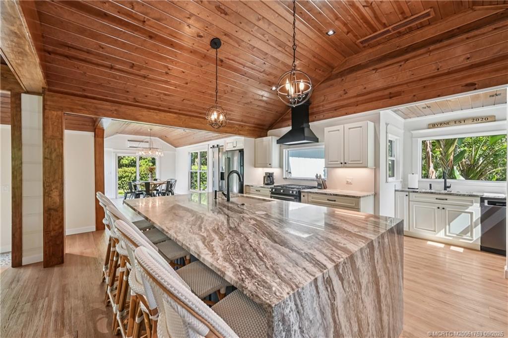 Stuart, Florida 34996, United States, 4 Bedrooms Bedrooms, ,3 BathroomsBathrooms,Residential,Active,195028