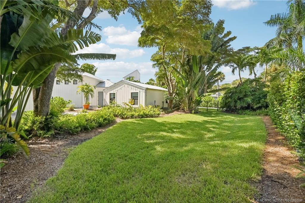 Stuart, Florida 34996, United States, 4 Bedrooms Bedrooms, ,3 BathroomsBathrooms,Residential,Active,195028