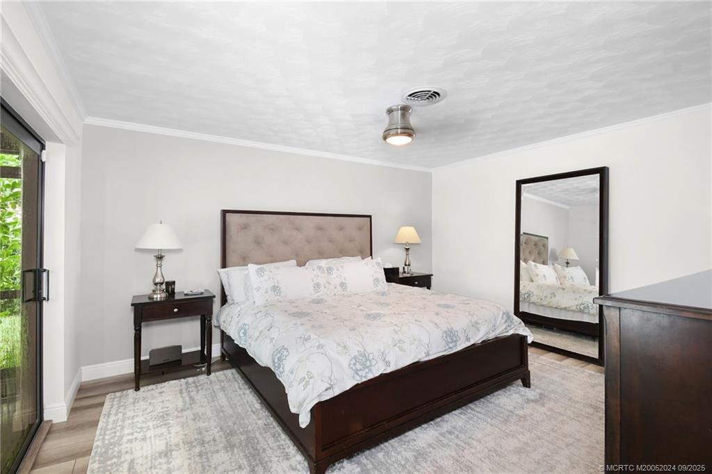 Sewalls Point, Florida 34996, United States, 4 Bedrooms Bedrooms, ,3 BathroomsBathrooms,Residential,Coming Soon,201573