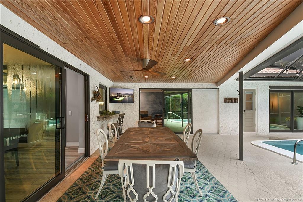 Sewalls Point, Florida 34996, United States, 4 Bedrooms Bedrooms, ,3 BathroomsBathrooms,Residential,Coming Soon,201573