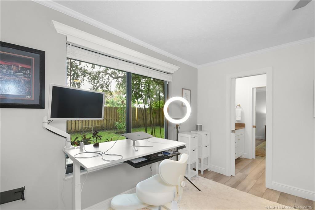 Sewalls Point, Florida 34996, United States, 4 Bedrooms Bedrooms, ,3 BathroomsBathrooms,Residential,Coming Soon,201573