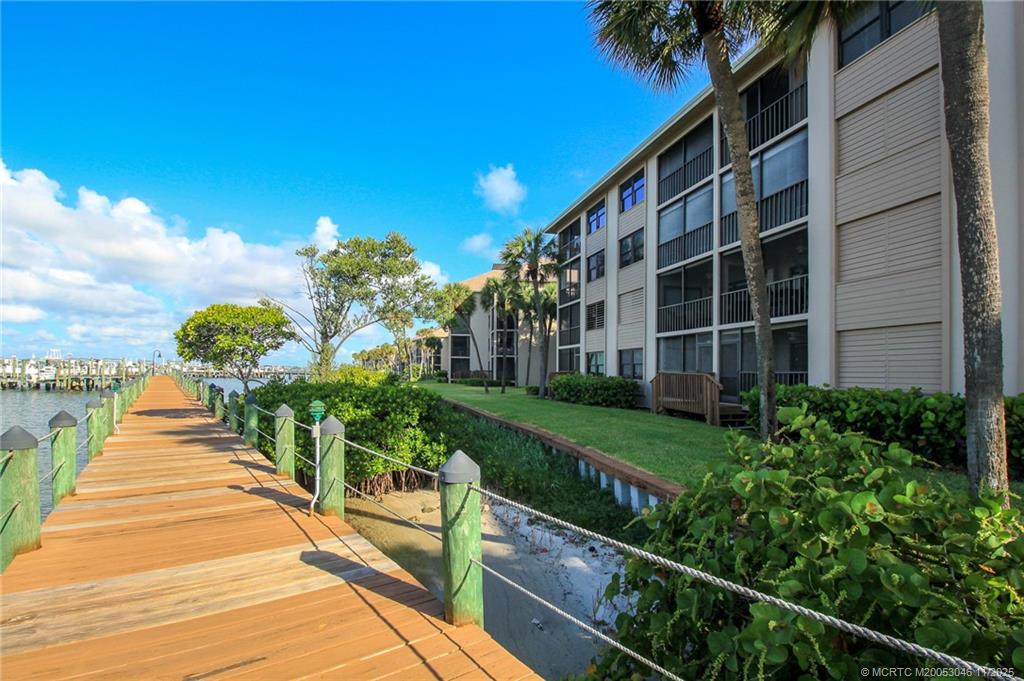 Stuart, Florida 34996, United States, 2 Bedrooms Bedrooms, ,2 BathroomsBathrooms,Residential,Active,242249