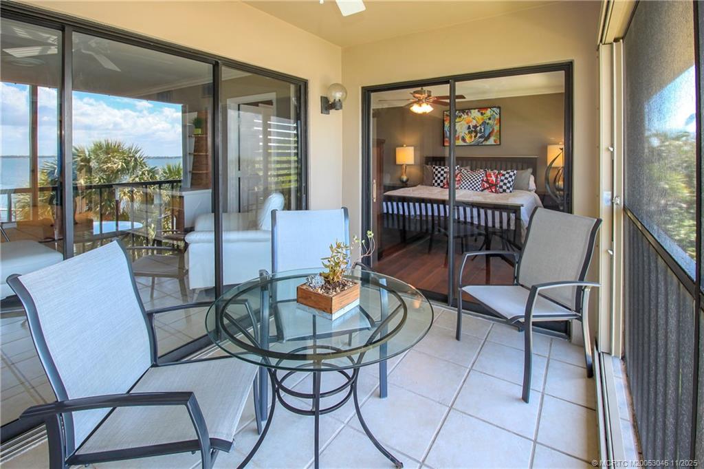 Stuart, Florida 34996, United States, 2 Bedrooms Bedrooms, ,2 BathroomsBathrooms,Residential,Active,242249