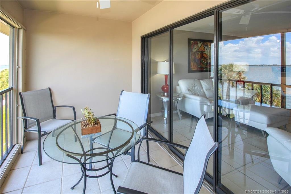 Stuart, Florida 34996, United States, 2 Bedrooms Bedrooms, ,2 BathroomsBathrooms,Residential,Active,242249