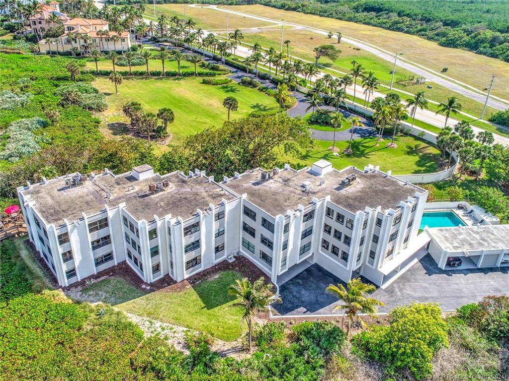 Stuart, Florida 34996, United States, 2 Bedrooms Bedrooms, ,2 BathroomsBathrooms,Residential,Active,29705