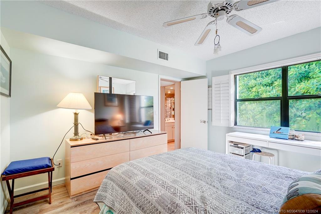 Stuart, Florida 34996, United States, 2 Bedrooms Bedrooms, ,2 BathroomsBathrooms,Residential,Active,29705