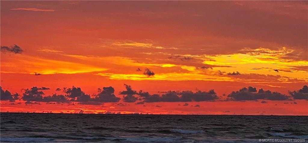 5267 NE Shore Village Terrace