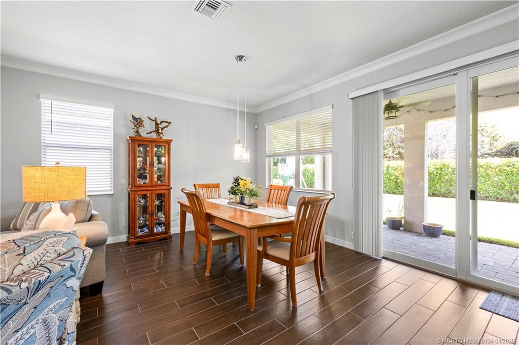 7461 SW Harbor Cove Drive