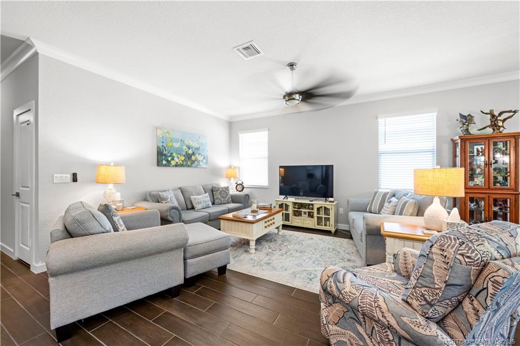 7461 SW Harbor Cove Drive